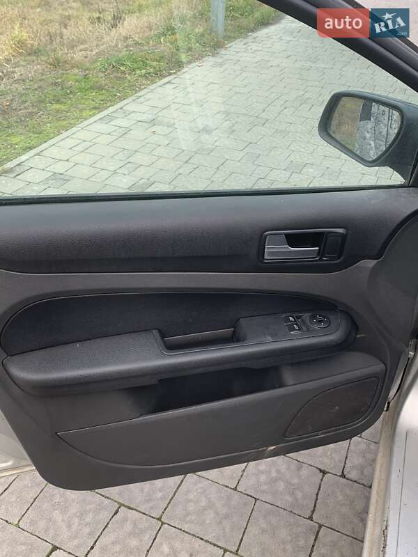 Універсал Ford Focus 2006 в Львові фото 13 Універсал Ford Focus 2006 в Львові