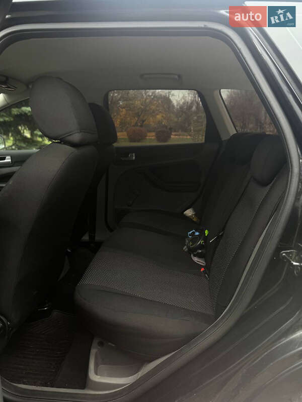 Универсал Ford Focus 2008 в Чугуеве