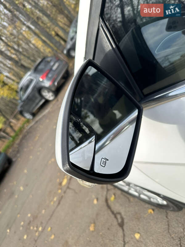 Хетчбек Ford Focus 2013 в Одесі фото 16 Хетчбек Ford Focus 2013 в Одесі