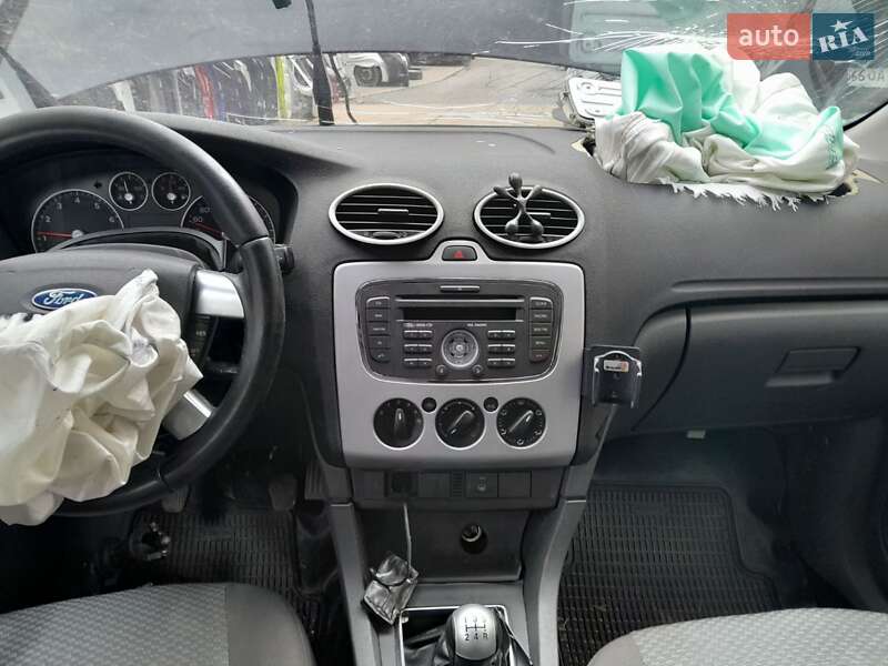 Универсал Ford Focus 2007 в Ровно фото 4 Универсал Ford Focus 2007 в Ровно