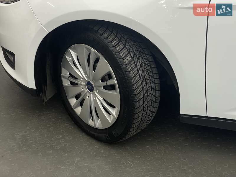 Універсал Ford Focus 2015 в Києві