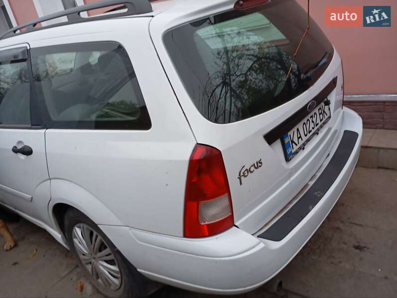 Универсал Ford Focus 2001 в Смеле