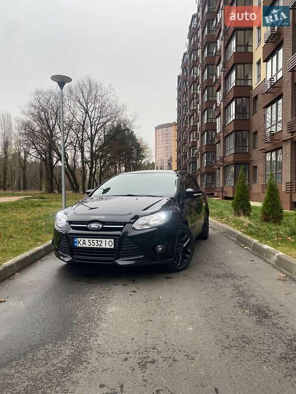 Седан Ford Focus 2014 в Чернигове