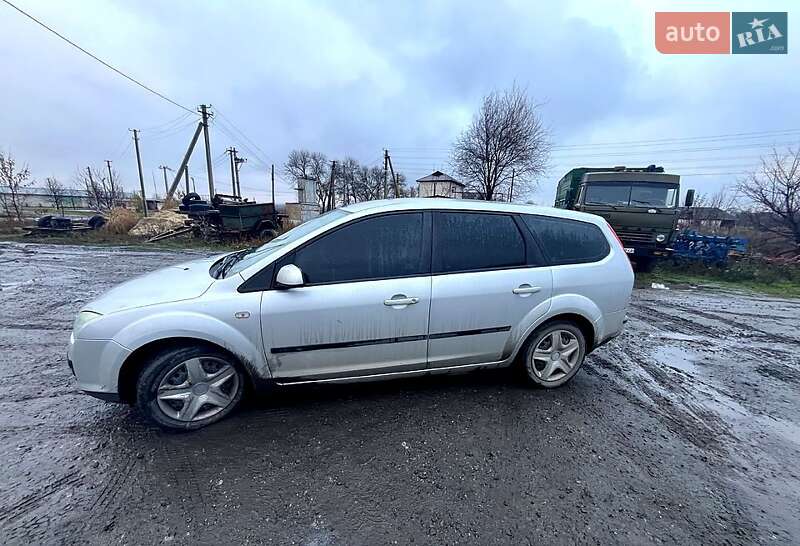 Універсал Ford Focus 2007 в Павлограді фото 3 Універсал Ford Focus 2007 в Павлограді
