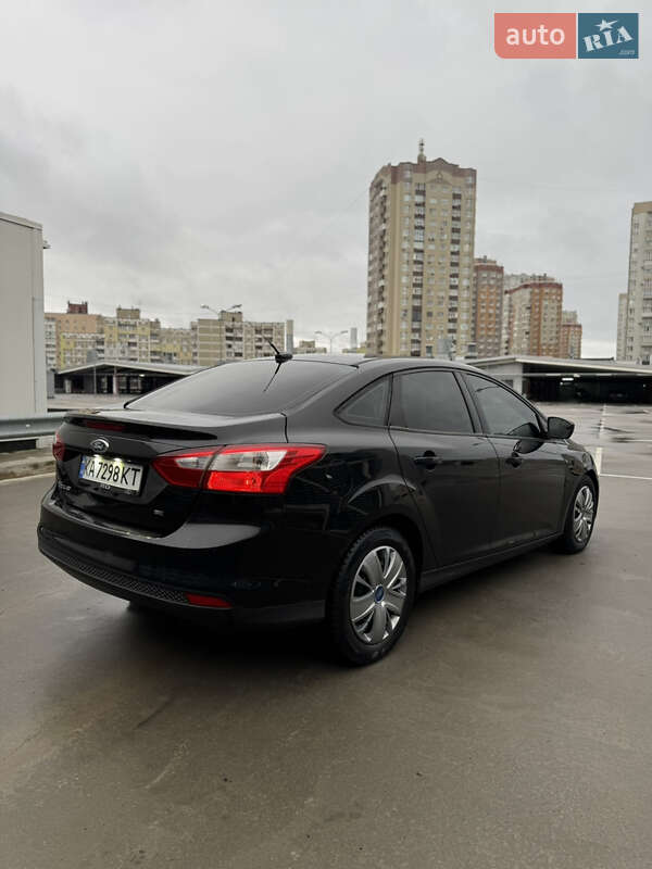 Седан Ford Focus 2011 в Киеве