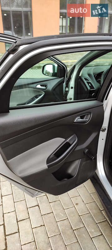 Хетчбек Ford Focus 2011 в Львові