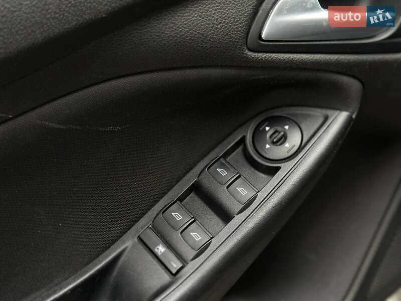 Хетчбек Ford Focus 2016 в Києві