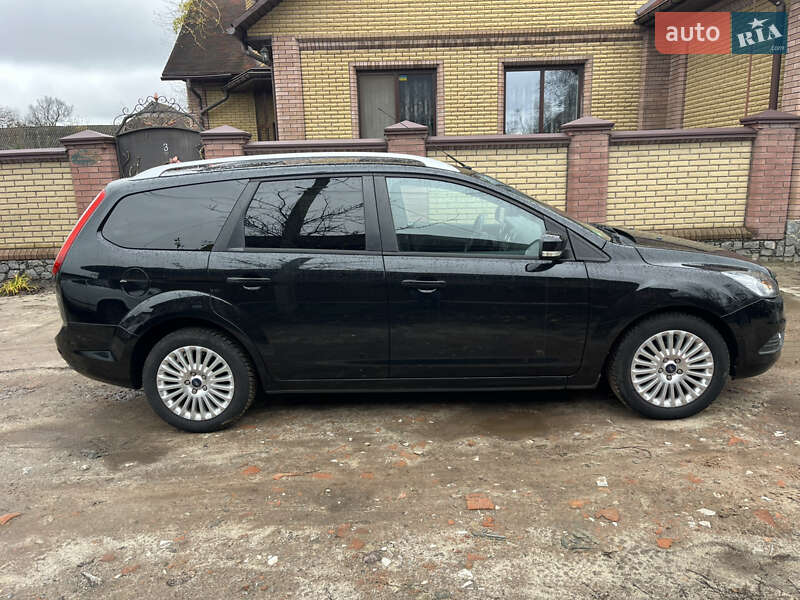 Универсал Ford Focus 2010 в Ахтырке