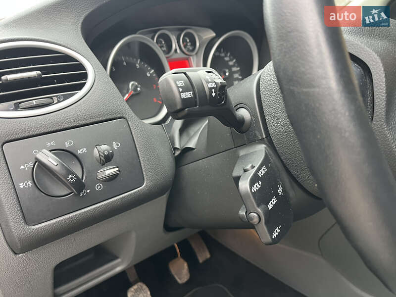 Универсал Ford Focus 2010 в Ахтырке