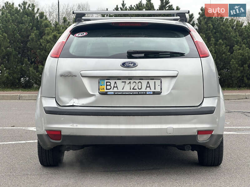 Хетчбек Ford Focus 2007 в Києві фото 12 Хетчбек Ford Focus 2007 в Києві