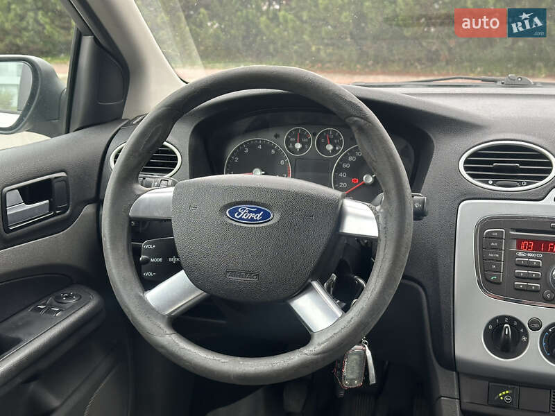 Хетчбек Ford Focus 2007 в Києві фото 29 Хетчбек Ford Focus 2007 в Києві