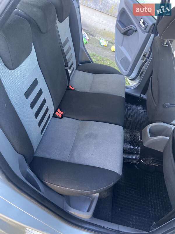 Універсал Ford Focus 2010 в Бродах фото 14 Універсал Ford Focus 2010 в Бродах