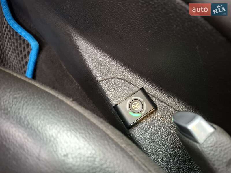 Седан Ford Focus 2015 в Києві фото 11 Седан Ford Focus 2015 в Києві