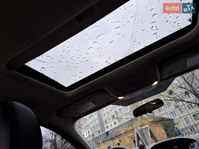 Седан Ford Focus 2015 в Києві фото 15 Седан Ford Focus 2015 в Києві