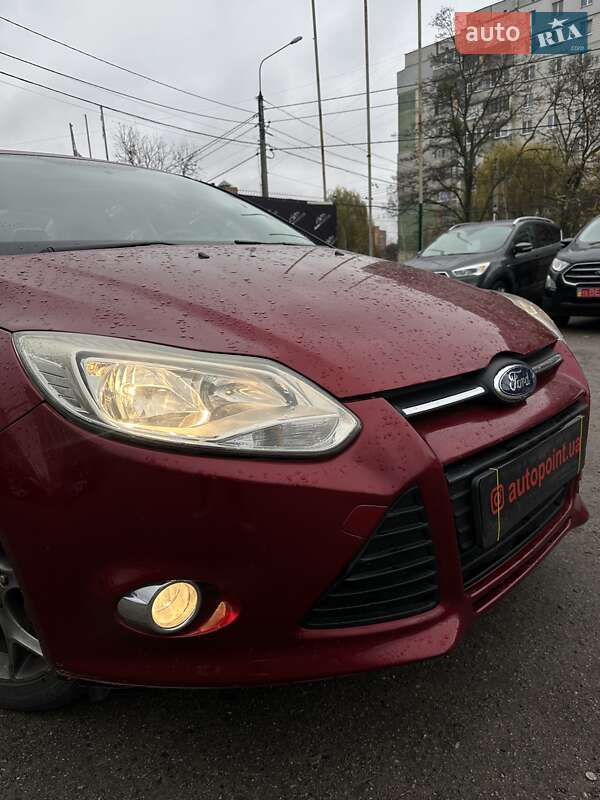 Седан Ford Focus 2014 в Сумах