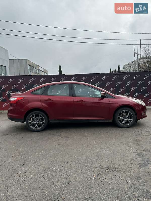 Седан Ford Focus 2014 в Сумах