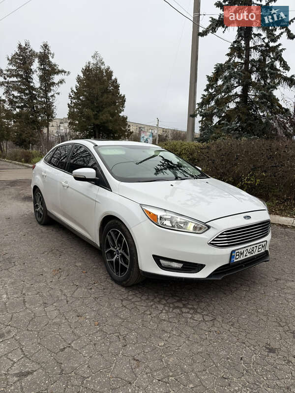 Седан Ford Focus 2017 в Глухове фото 3 Седан Ford Focus 2017 в Глухове
