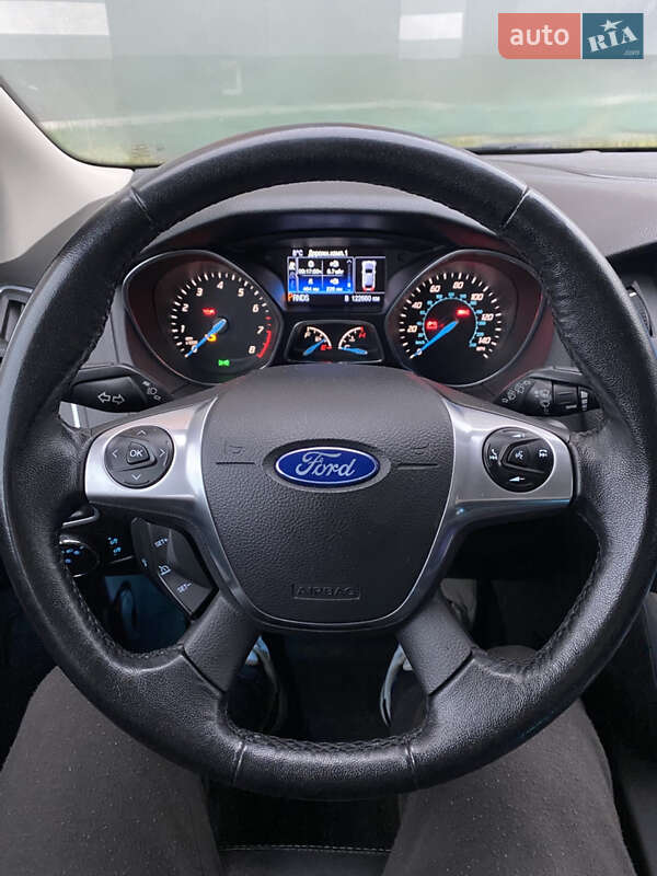 Хетчбек Ford Focus 2014 в Полтаві