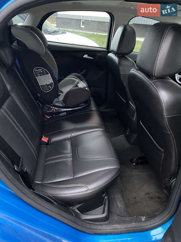 Хетчбек Ford Focus 2014 в Полтаві