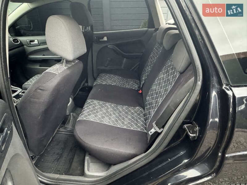 Седан Ford Focus 2006 в Кропивницькому фото 16 Седан Ford Focus 2006 в Кропивницькому