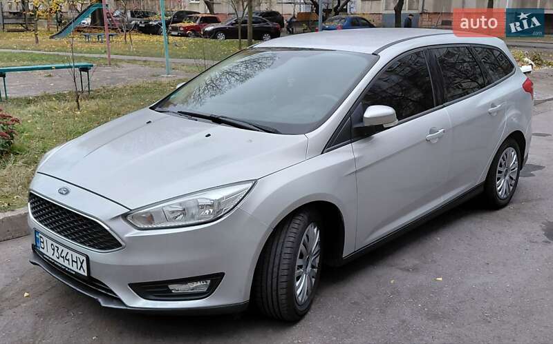 Універсал Ford Focus 2016 в Горішніх Плавнях фото 2 Універсал Ford Focus 2016 в Горішніх Плавнях