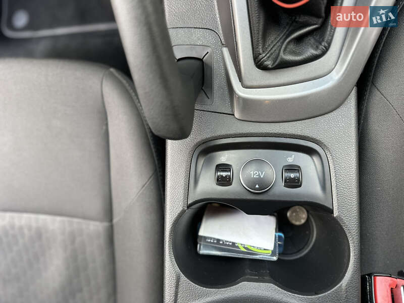 Універсал Ford Focus 2014 в Рівному фото 32 Універсал Ford Focus 2014 в Рівному