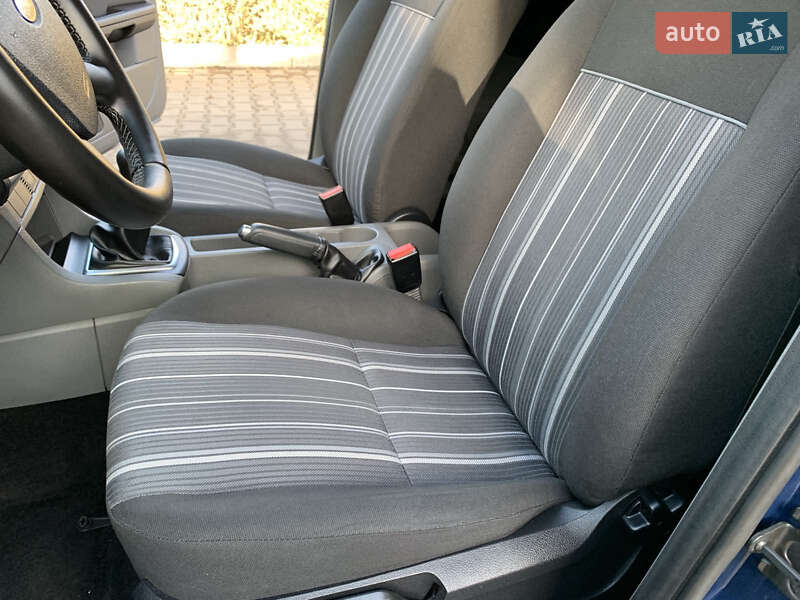 Хетчбек Ford Focus 2010 в Хмельницькому