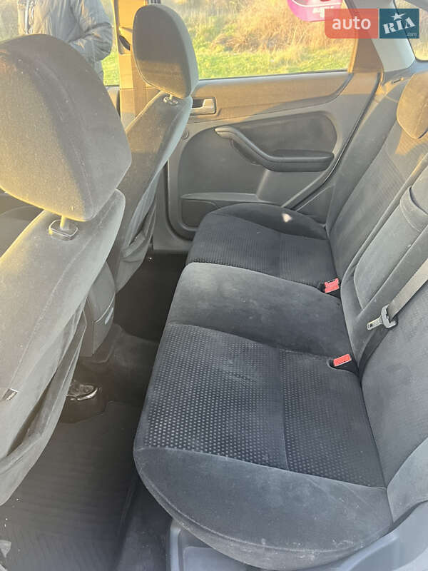 Седан Ford Focus 2007 в Южноукраїнську фото 11 Седан Ford Focus 2007 в Южноукраїнську