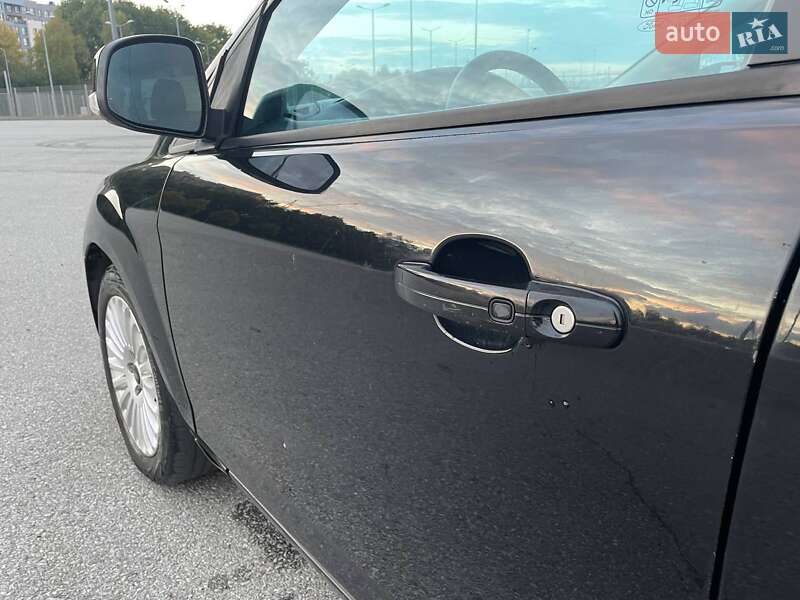 Хетчбек Ford Focus 2008 в Львові фото 30 Хетчбек Ford Focus 2008 в Львові