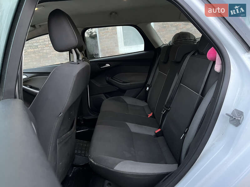 Універсал Ford Focus 2011 в Бориславі фото 43 Універсал Ford Focus 2011 в Бориславі