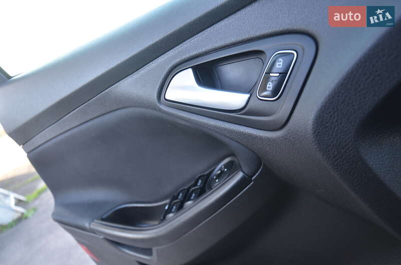 Седан Ford Focus 2017 в Дрогобичі фото 45 Седан Ford Focus 2017 в Дрогобичі