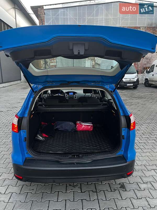 Универсал Ford Focus 2012 в Львове фото 13 Универсал Ford Focus 2012 в Львове