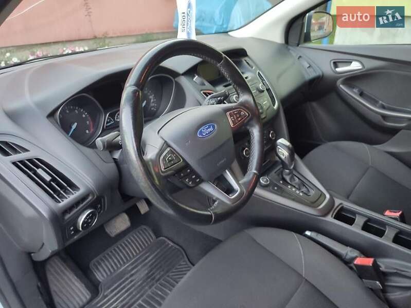 Хэтчбек Ford Focus 2016 в Межгорье фото 6 Хэтчбек Ford Focus 2016 в Межгорье