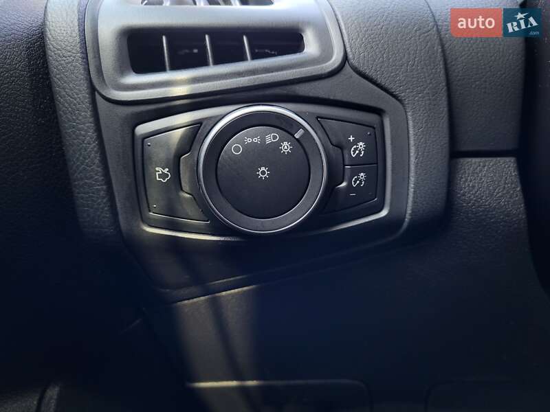 Седан Ford Focus 2018 в Львове фото 47 Седан Ford Focus 2018 в Львове