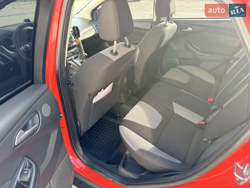 Хетчбек Ford Focus 2013 в Чорноморську фото 8 Хетчбек Ford Focus 2013 в Чорноморську
