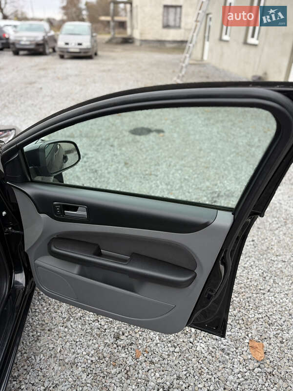 Універсал Ford Focus 2010 в Луцьку