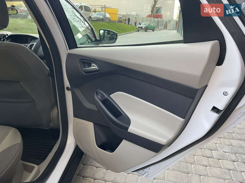 Хетчбек Ford Focus 2014 в Вінниці