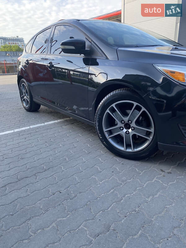 Хетчбек Ford Focus 2015 в Львові