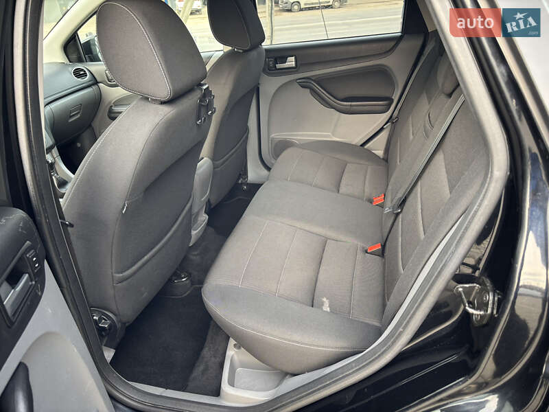 Универсал Ford Focus 2010 в Ивано-Франковске фото 28 Универсал Ford Focus 2010 в Ивано-Франковске