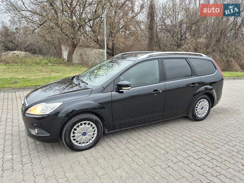 Універсал Ford Focus 2010 в Бродах