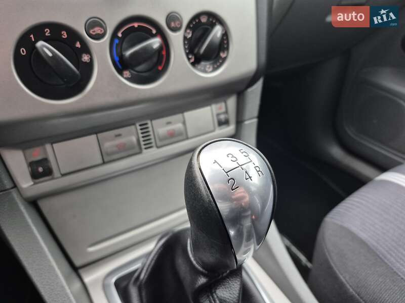 Універсал Ford Focus 2010 в Бродах