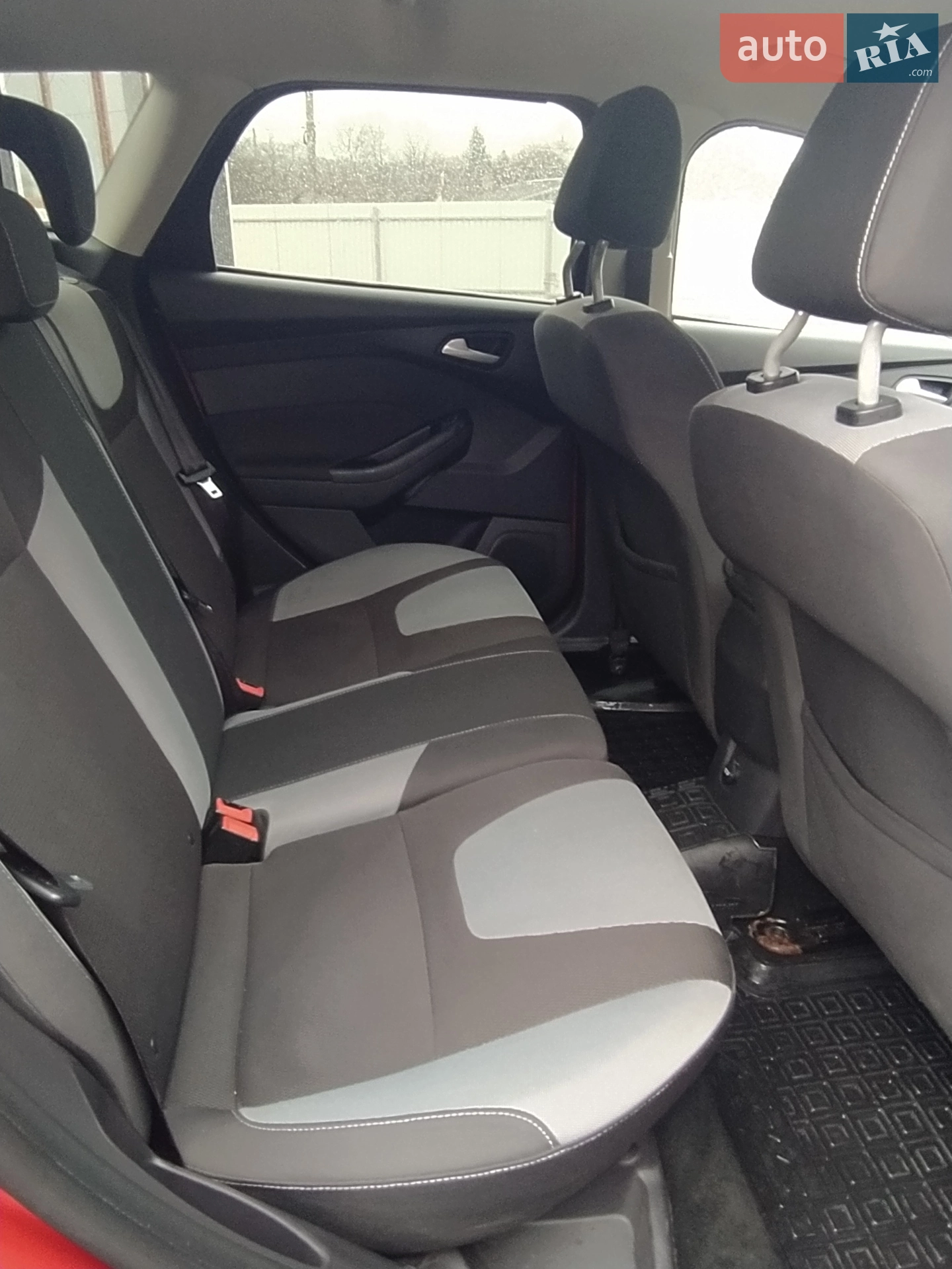 2012 Ford Focus - мініатюра 20