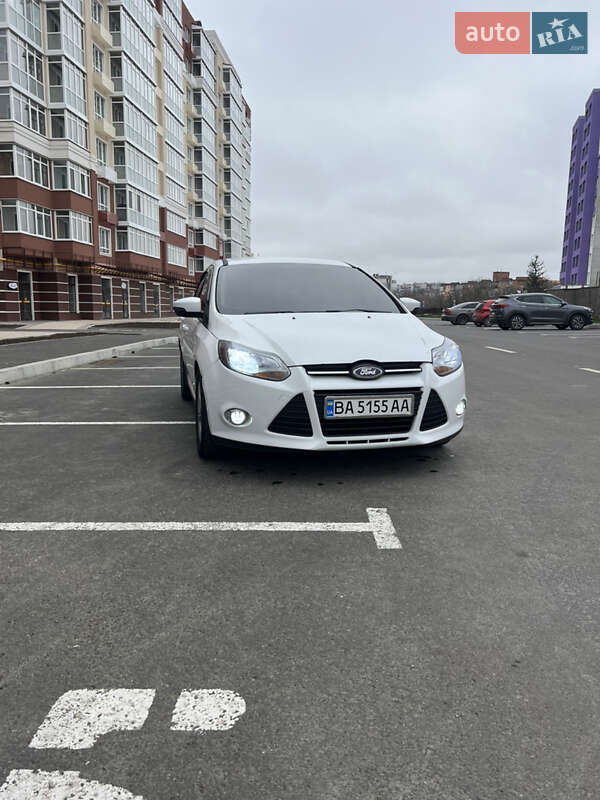 Седан Ford Focus 2014 в Умани фото 12 Седан Ford Focus 2014 в Умани