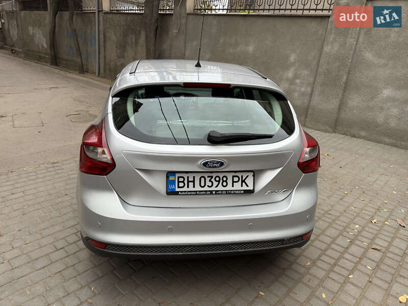 Хэтчбек Ford Focus 2014 в Николаеве