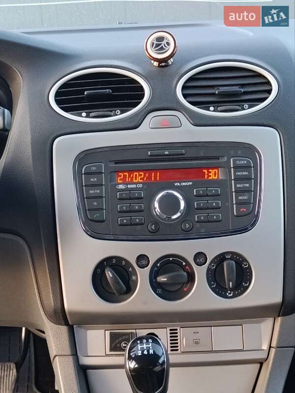 Хэтчбек Ford Focus 2011 в Днепре фото 9 Хэтчбек Ford Focus 2011 в Днепре