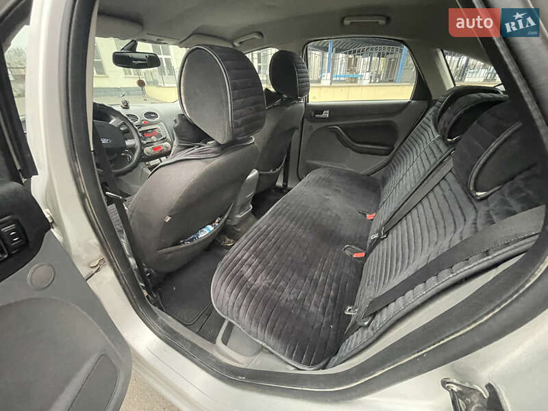Хэтчбек Ford Focus 2008 в Днепре фото 11 Хэтчбек Ford Focus 2008 в Днепре