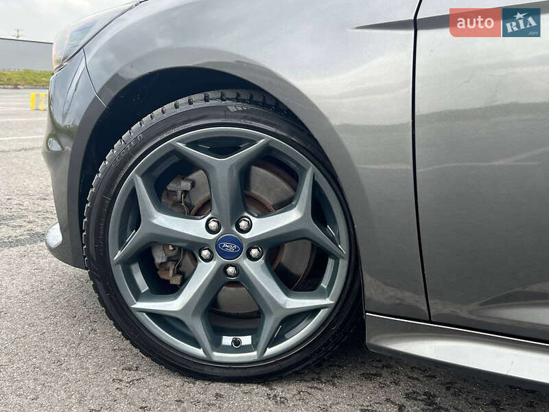 Хэтчбек Ford Focus 2017 в Львове фото 13 Хэтчбек Ford Focus 2017 в Львове