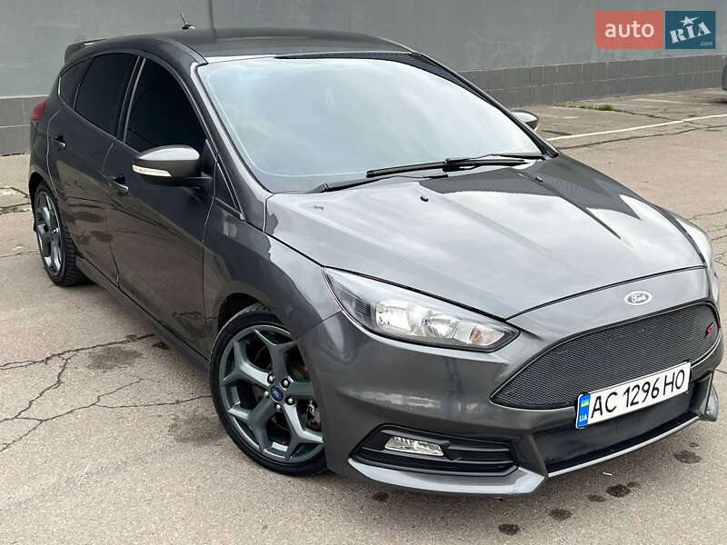 Хэтчбек Ford Focus 2017 в Львове фото 36 Хэтчбек Ford Focus 2017 в Львове