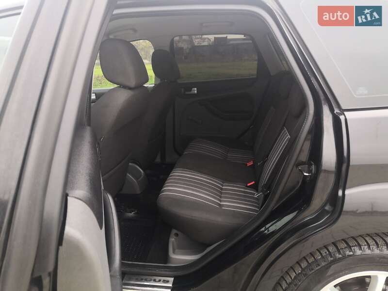 Универсал Ford Focus 2009 в Здолбунове