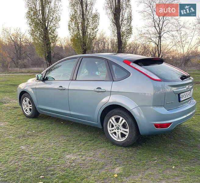 Хетчбек Ford Focus 2009 в Кам'янському